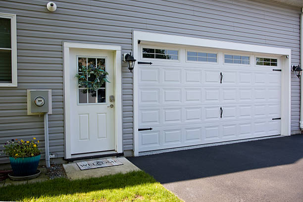 24/7 Emergency Garage Door Panel Replacement experts in Big Sky, MT